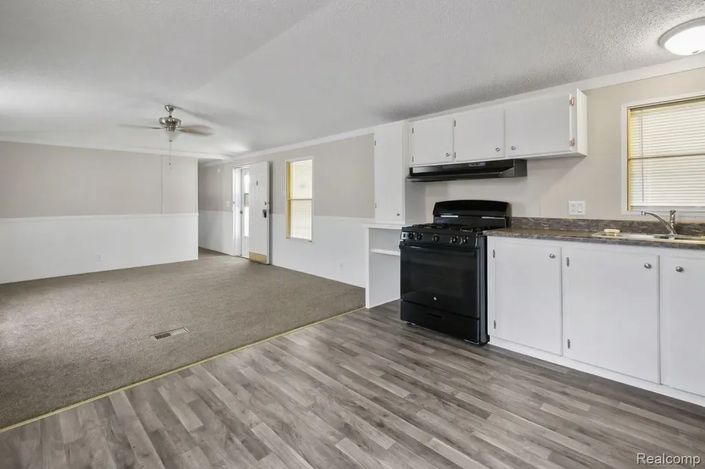 46000 Geddes Road Canton Charter Township MI 48188