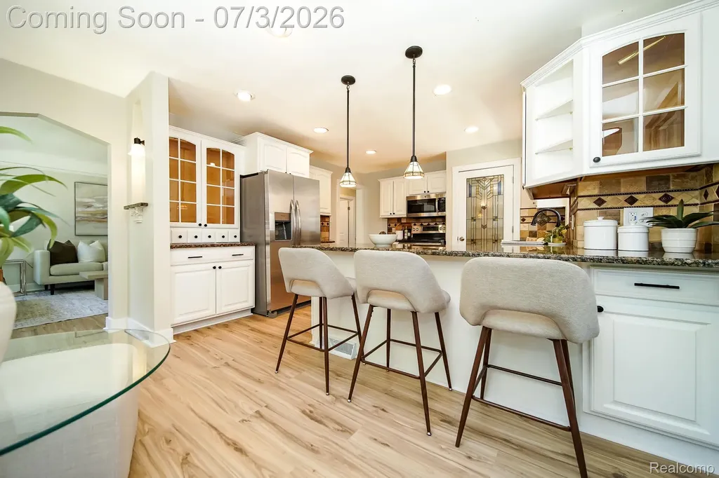 8076 Winona Avenue Allen Park City MI 48101