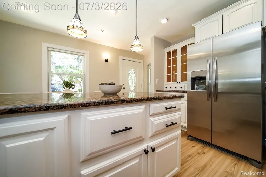 8076 Winona Avenue Allen Park City MI 48101