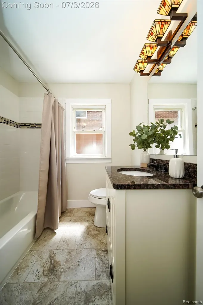8076 Winona Avenue Allen Park City MI 48101