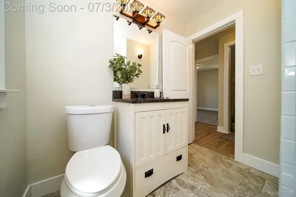 8076 Winona Avenue Allen Park City MI 48101