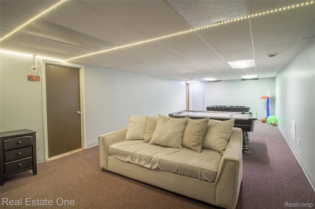 44220 Saltz Road Canton Charter Township MI 48187