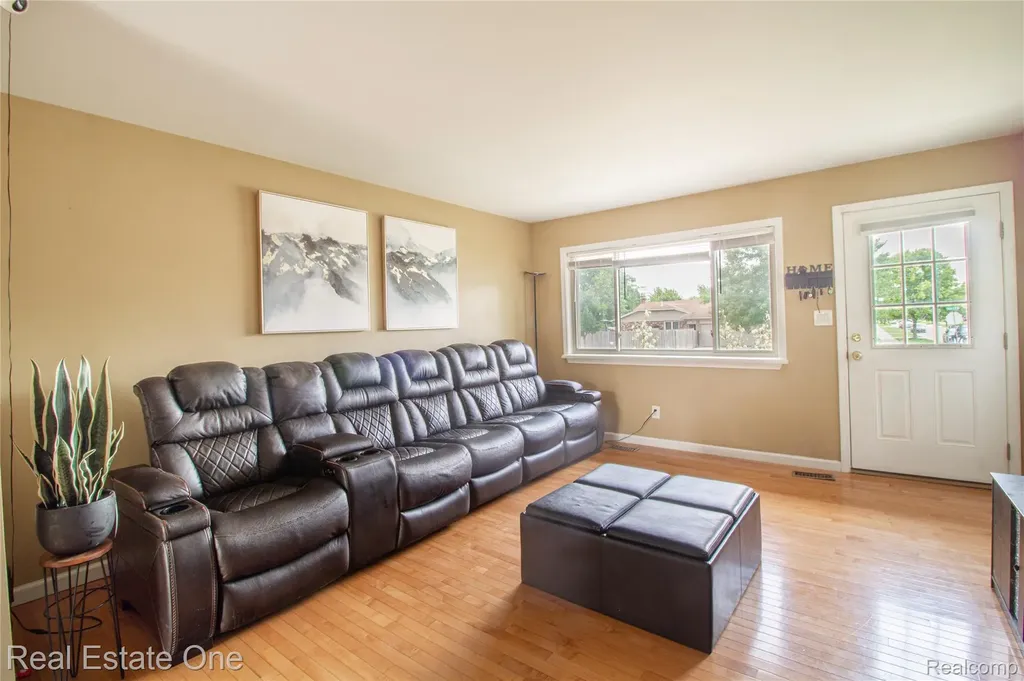 44220 Saltz Road Canton Charter Township MI 48187