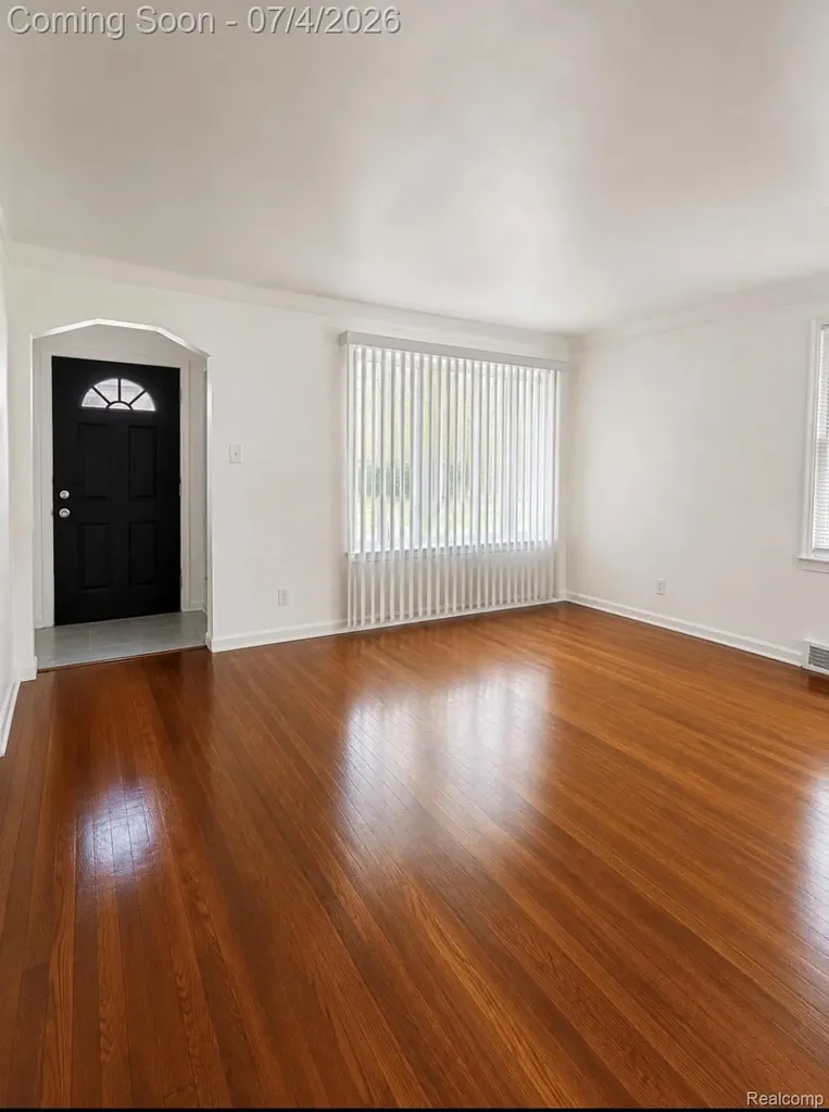 19750 Braile Street Detroit City MI 48219