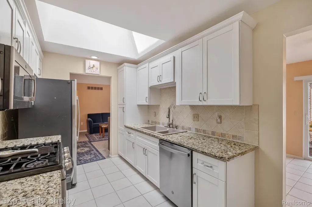 17680 Port Salem Drive Macomb Township MI 48044