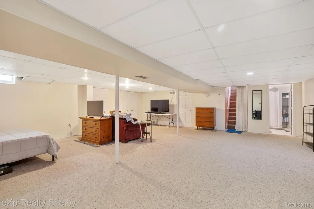 17680 Port Salem Drive Macomb Township MI 48044