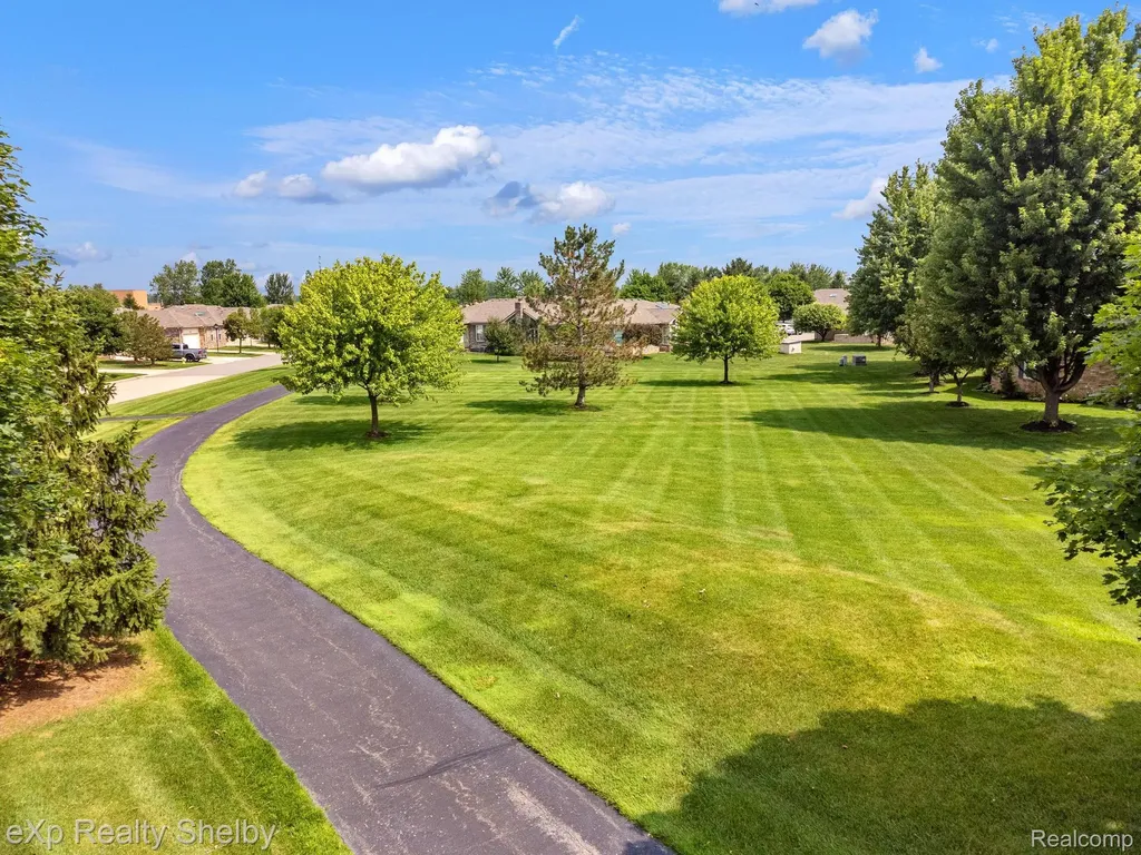 17680 Port Salem Drive Macomb Township MI 48044
