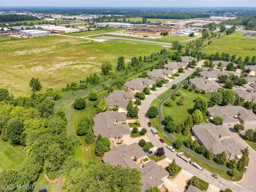 17680 Port Salem Drive Macomb Township MI 48044