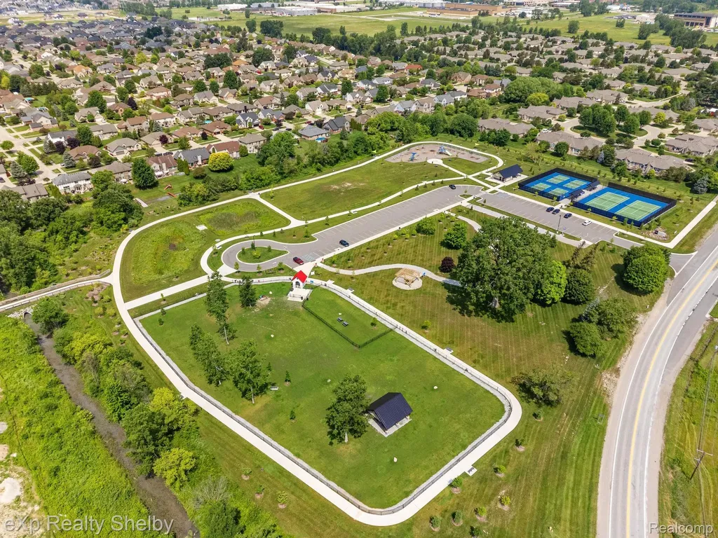 17680 Port Salem Drive Macomb Township MI 48044
