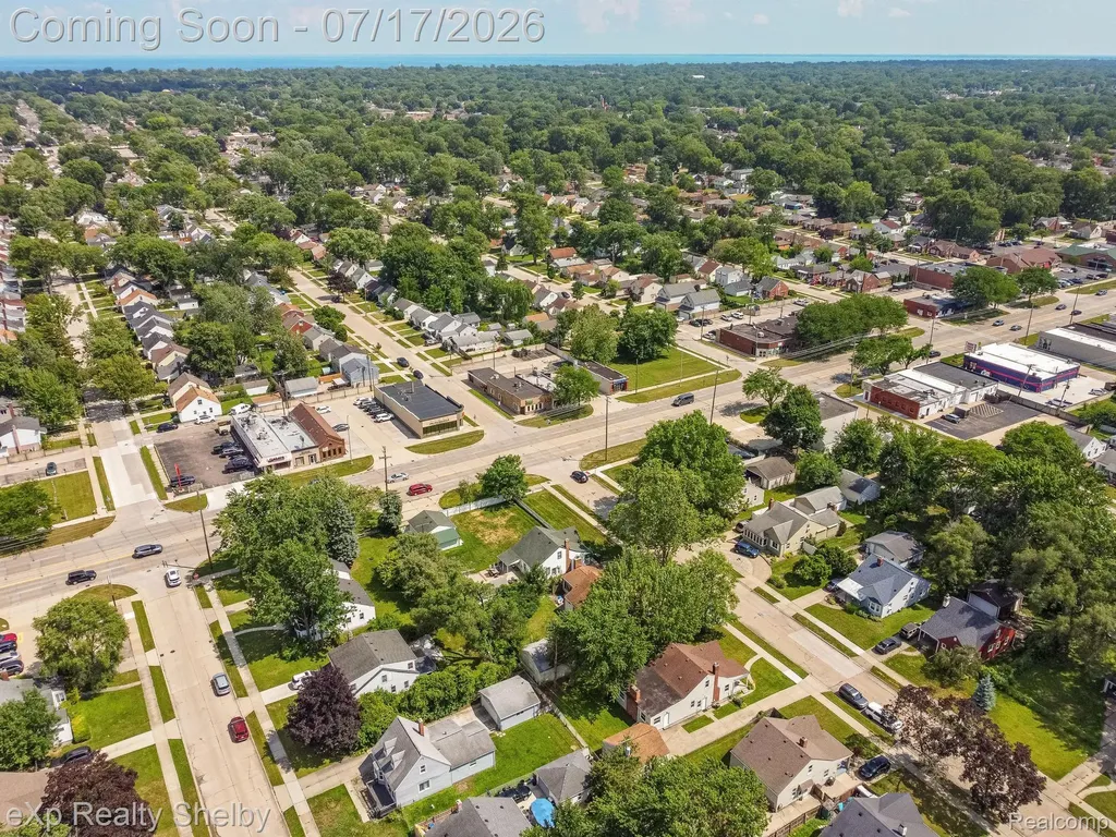 20711 Alger Street St. Clair Shores City MI 48080