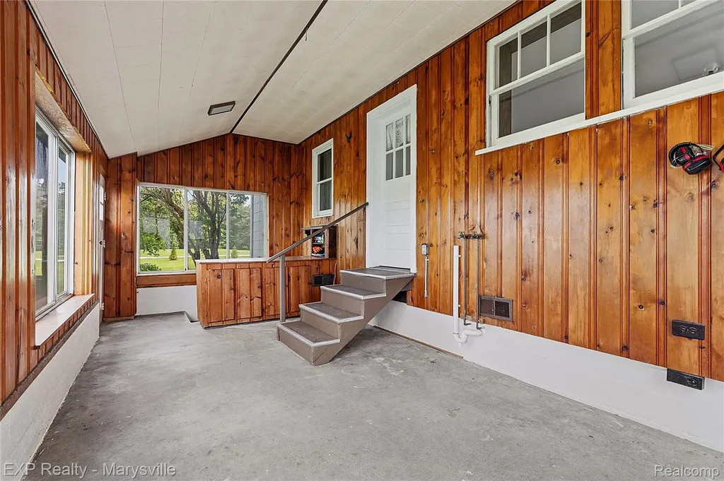 5694 Belle River Road China Township MI 48054