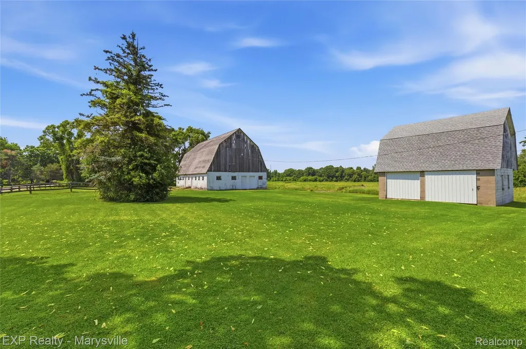 5694 Belle River Road China Township MI 48054