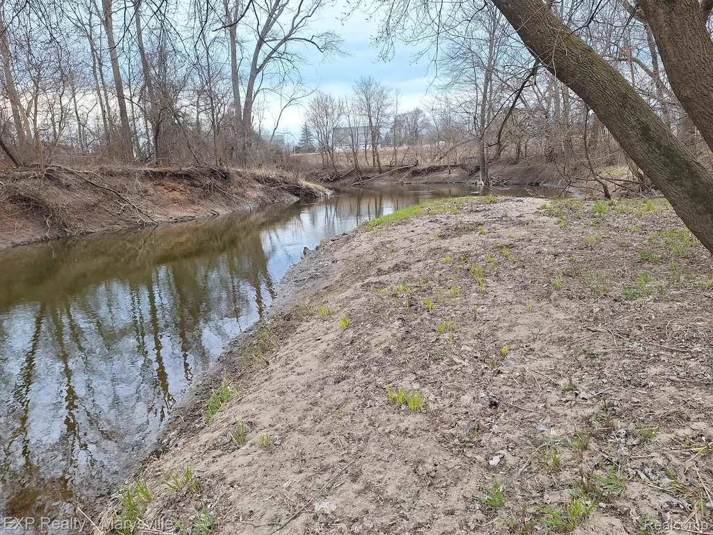 5694 Belle River Road China Township MI 48054