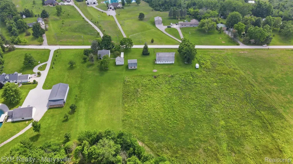 5694 Belle River Road China Township MI 48054