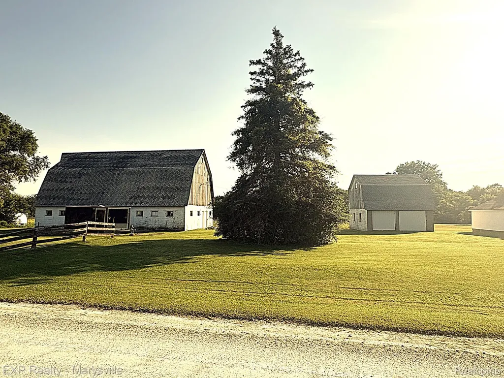 5694 Belle River Road China Township MI 48054