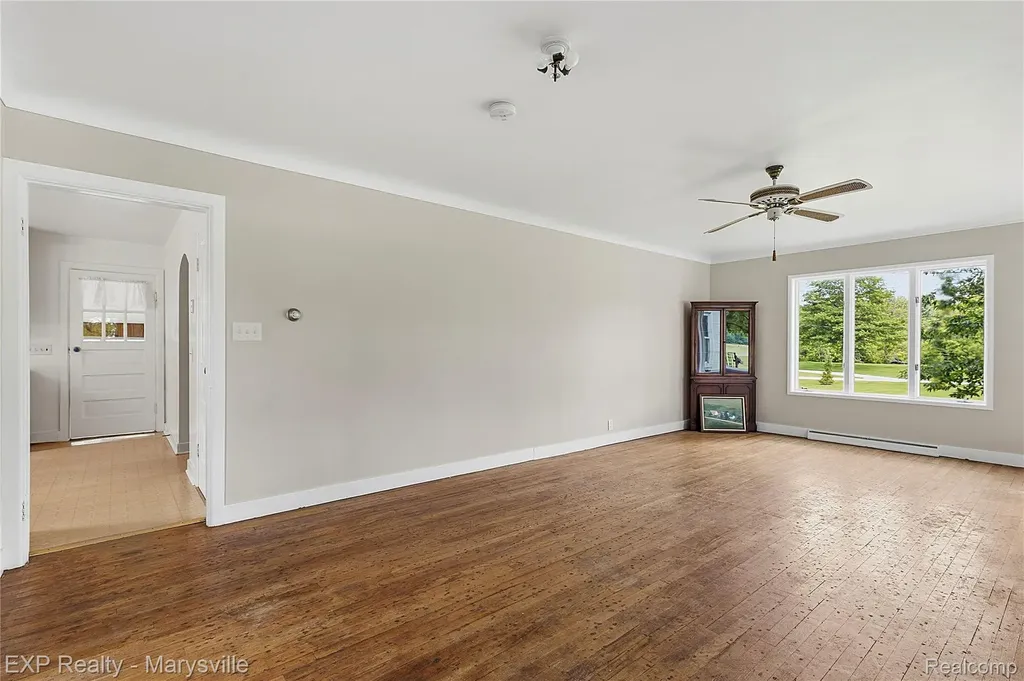 5694 Belle River Road China Township MI 48054