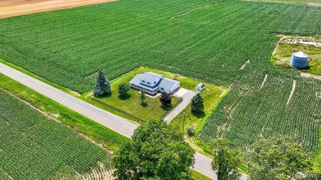 996 Arbogast Road Union Township MI 49094