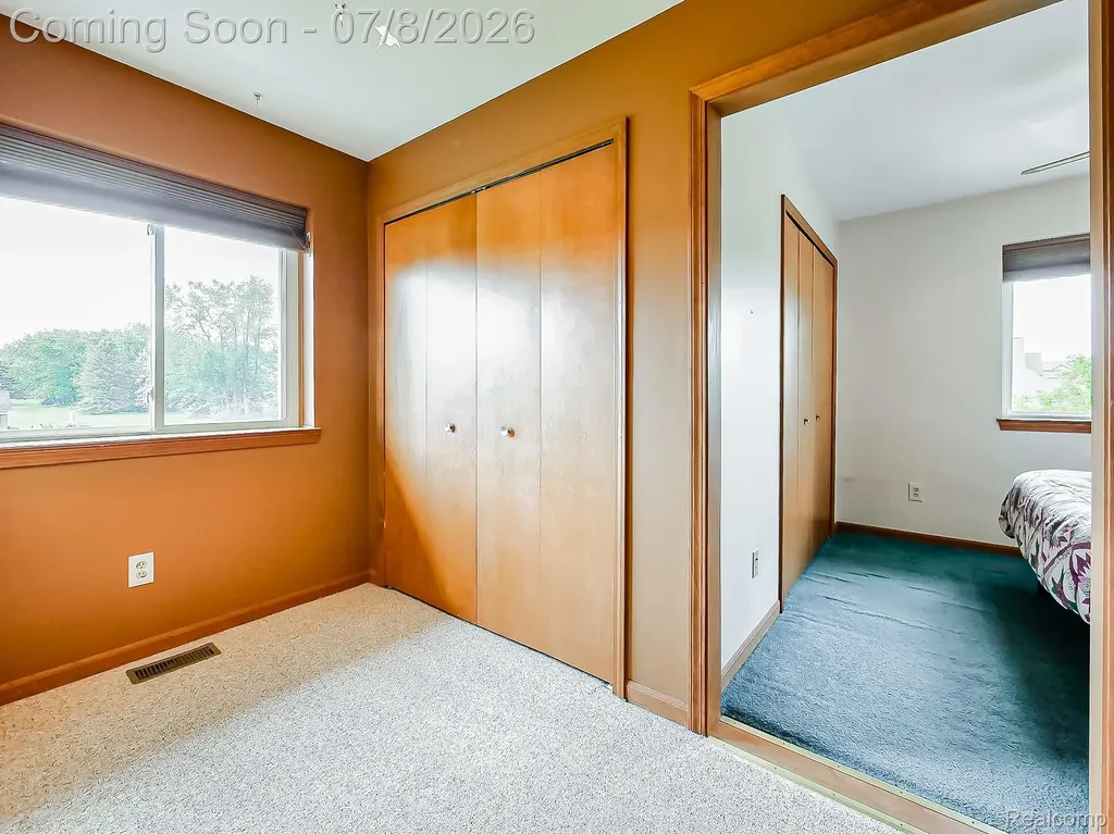 6398 High Valley Drive White Lake Charter Township MI 48383