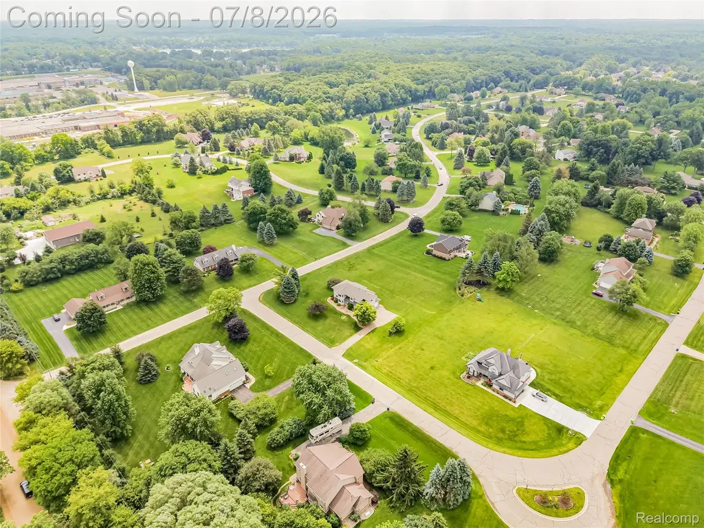 6398 High Valley Drive White Lake Charter Township MI 48383