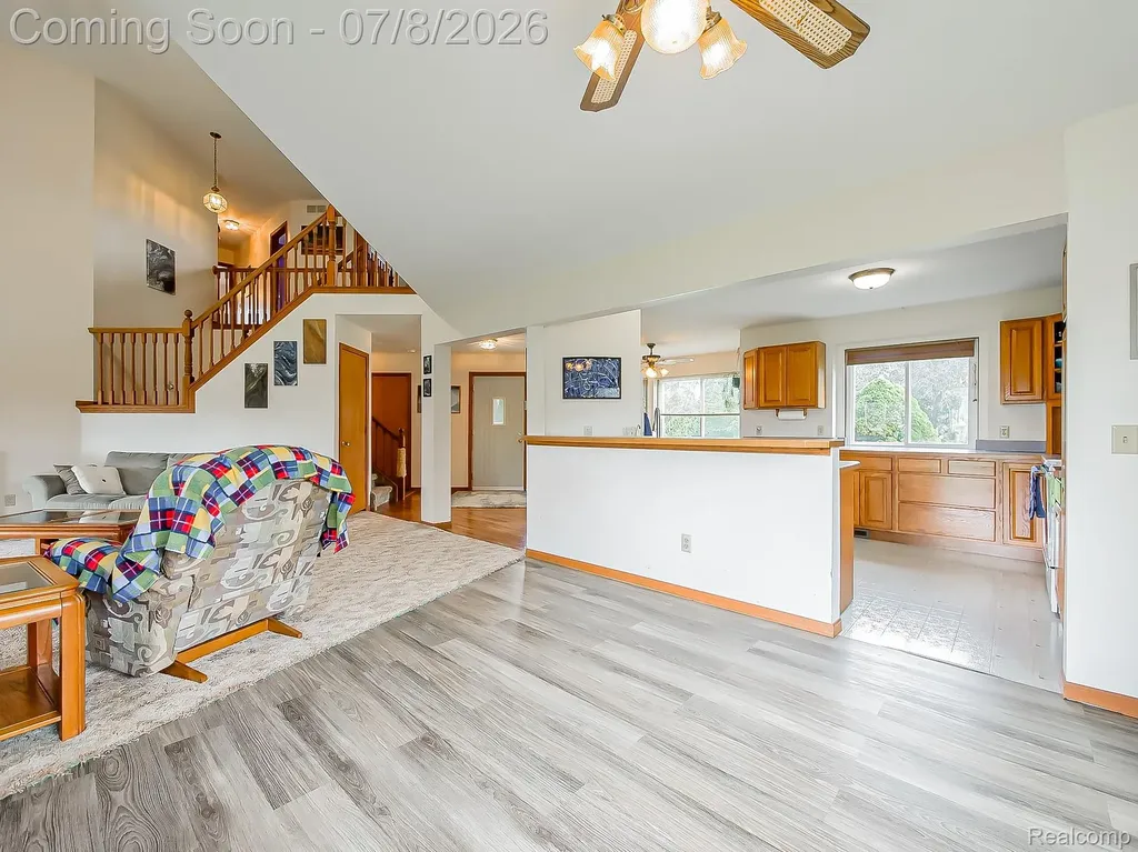 6398 High Valley Drive White Lake Charter Township MI 48383
