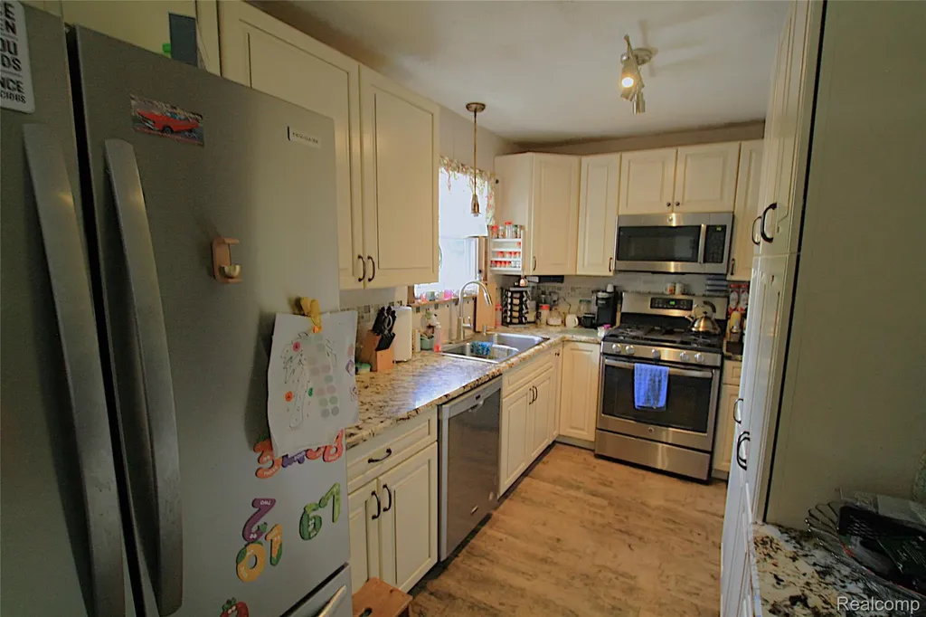 313 E Naldrette Street Durand City MI 48429