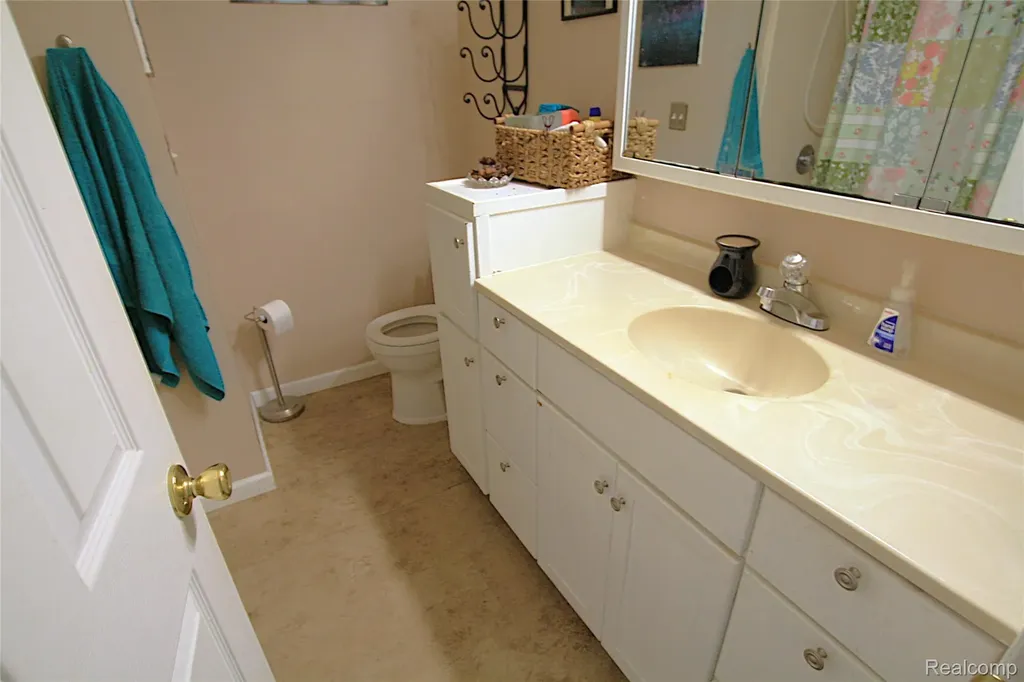 313 E Naldrette Street Durand City MI 48429