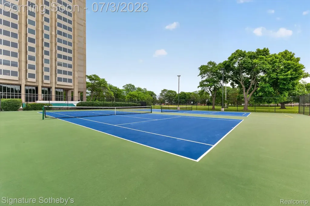 1300 E Lafayette Street Detroit City MI 48207