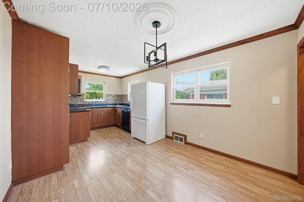 18510 Beech Daly Road Redford Charter Township MI 48240