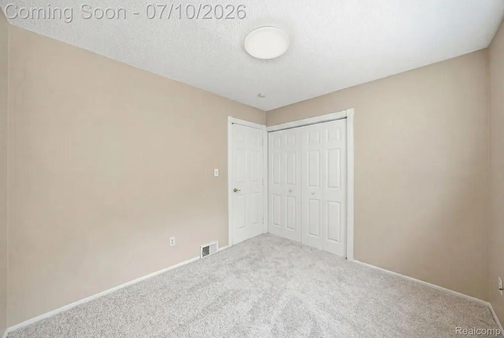 18510 Beech Daly Road Redford Charter Township MI 48240