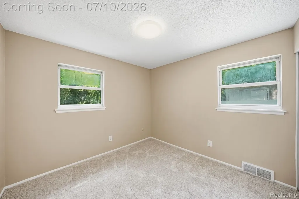 18510 Beech Daly Road Redford Charter Township MI 48240