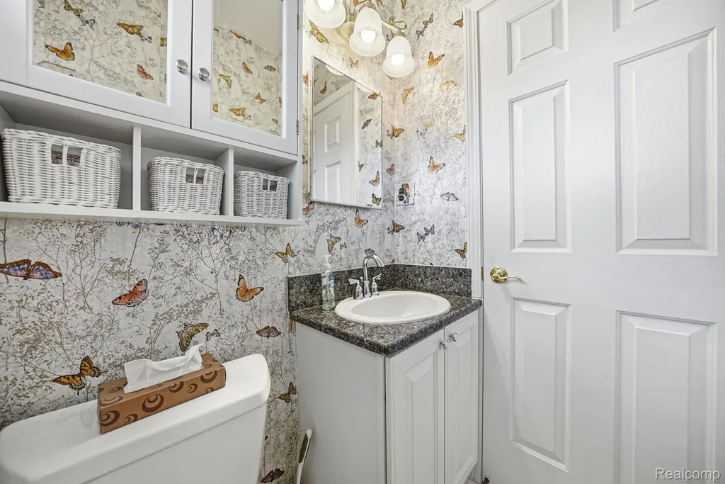 17320 Brill Drive Clinton Charter Township MI 48035