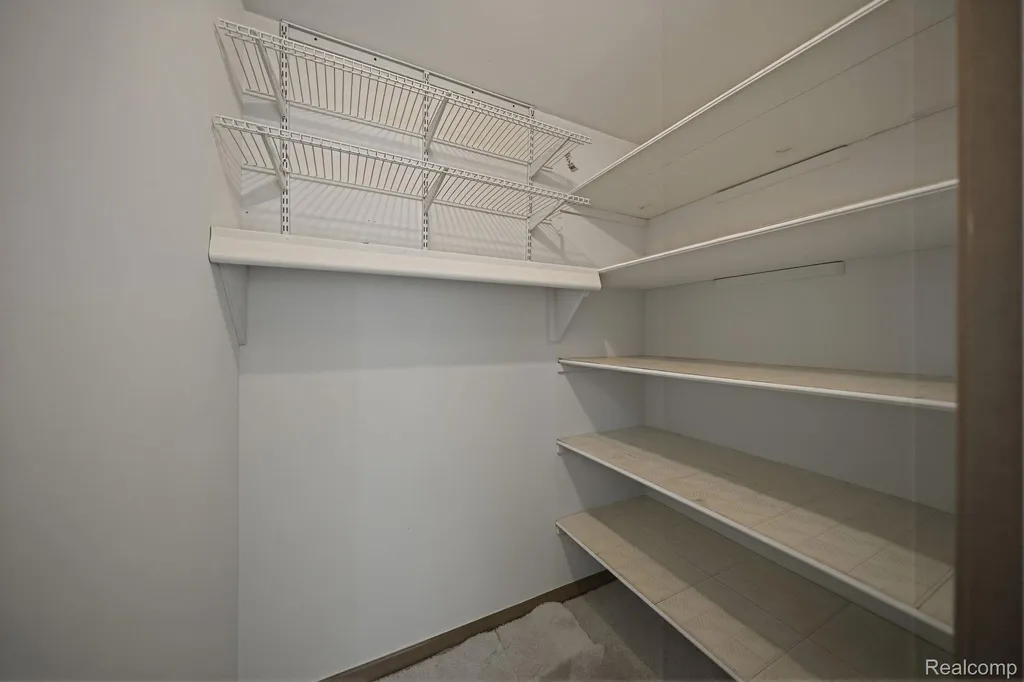17320 Brill Drive Clinton Charter Township MI 48035