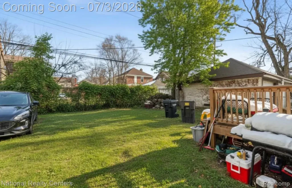 14376 Mansfield Street Detroit City MI 48227