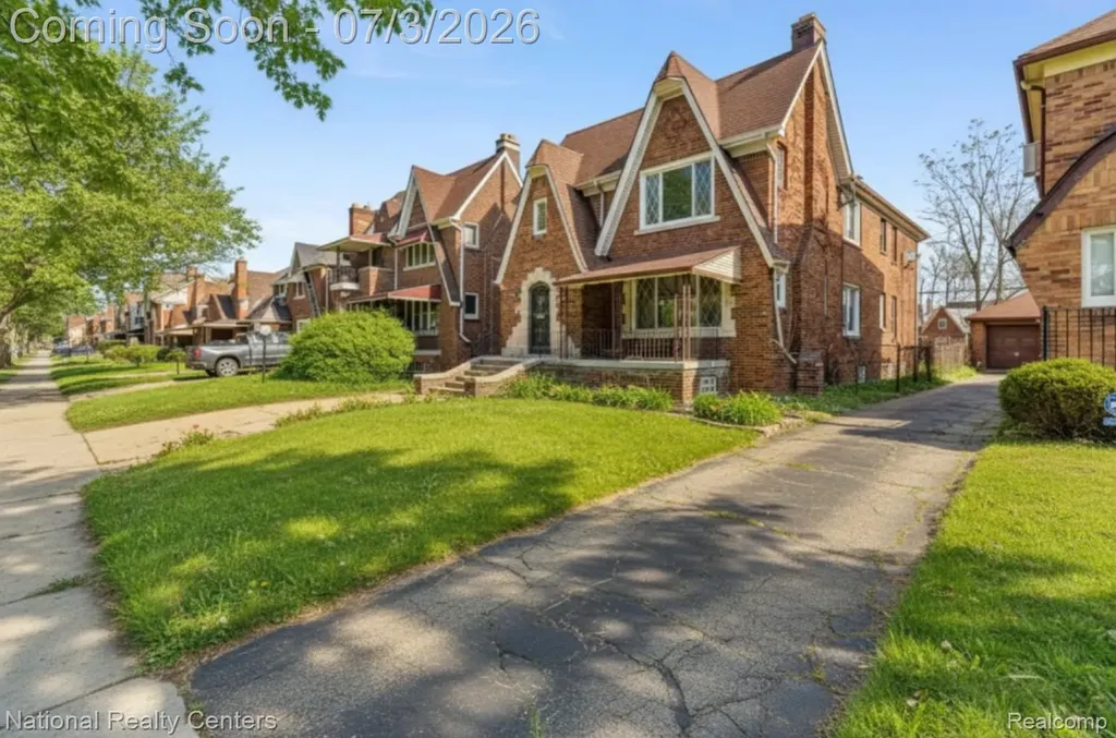 14376 Mansfield Street Detroit City MI 48227
