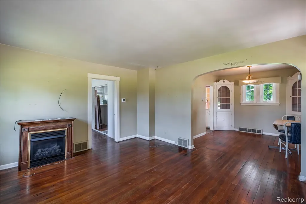 360 S State Road Forest Township MI 48463