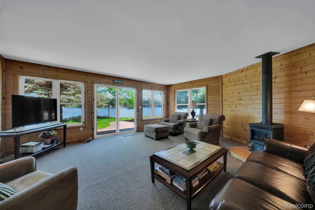 1192 Lake James Drive Denton Township MI 48651