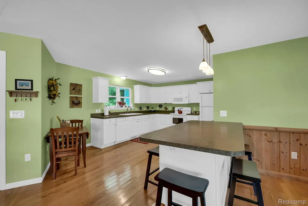 1192 Lake James Drive Denton Township MI 48651