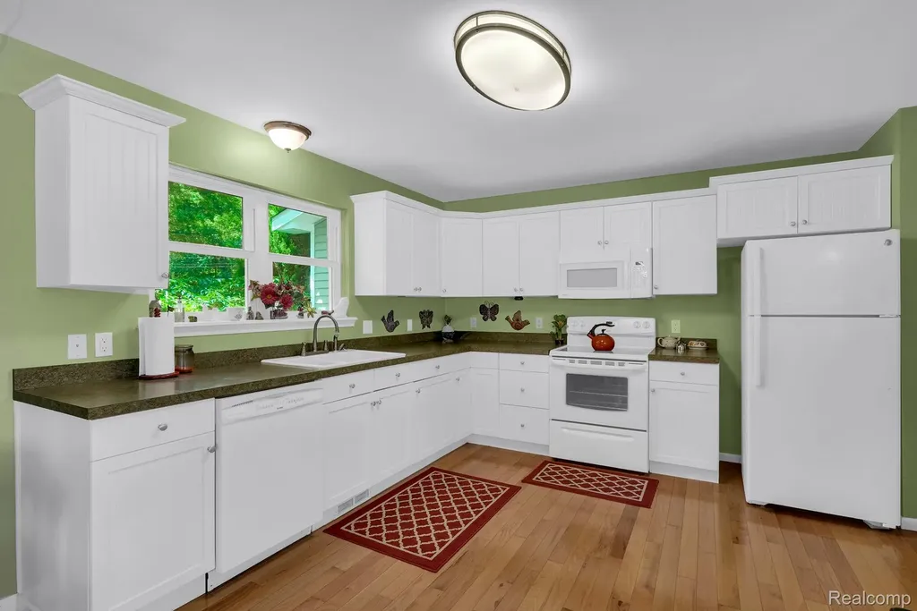 1192 Lake James Drive Denton Township MI 48651