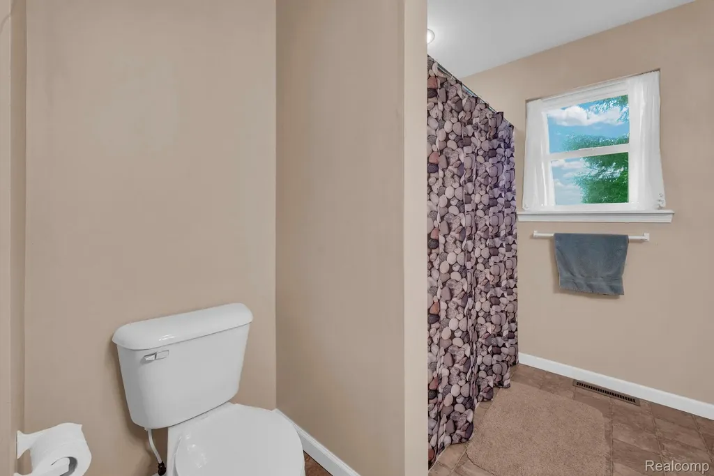 1192 Lake James Drive Denton Township MI 48651