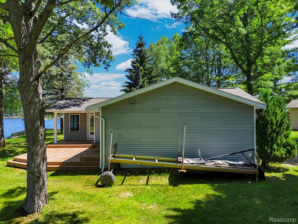 1192 Lake James Drive Denton Township MI 48651