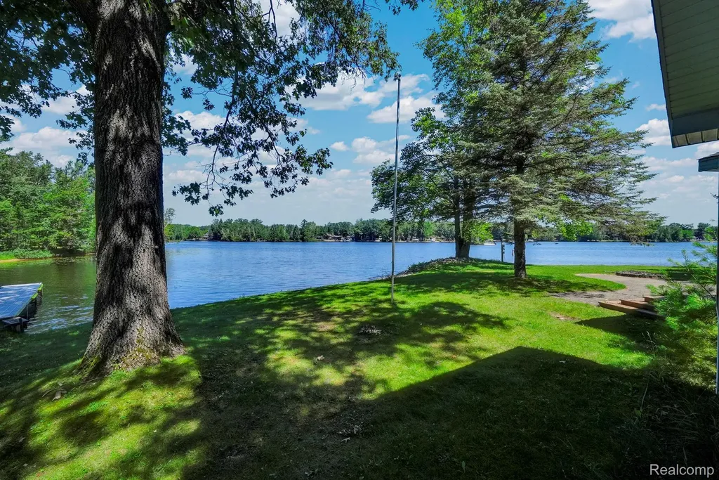 1192 Lake James Drive Denton Township MI 48651