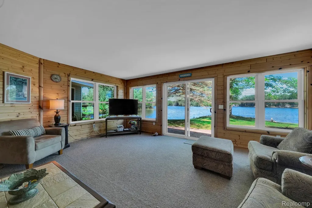 1192 Lake James Drive Denton Township MI 48651