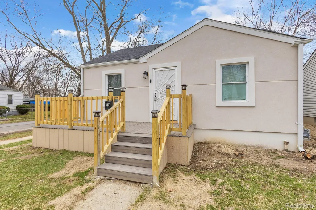 8401 Fielding Street Detroit City MI 48228