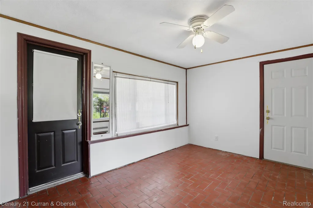 1656 N Franklin Street Dearborn City MI 48128