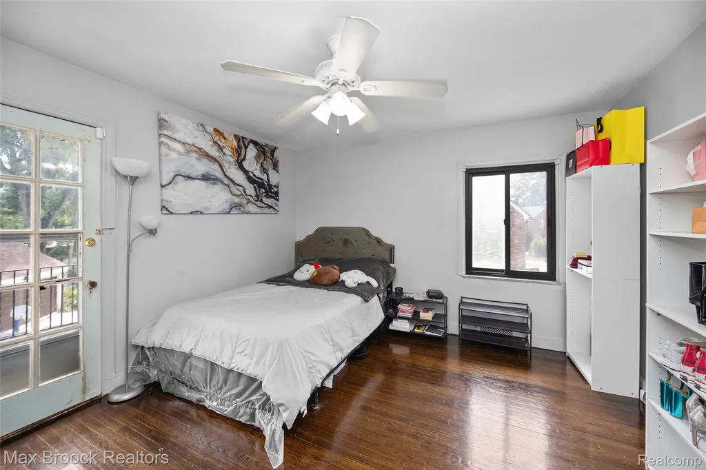 20096 Shrewsbury Road Detroit City MI 48221