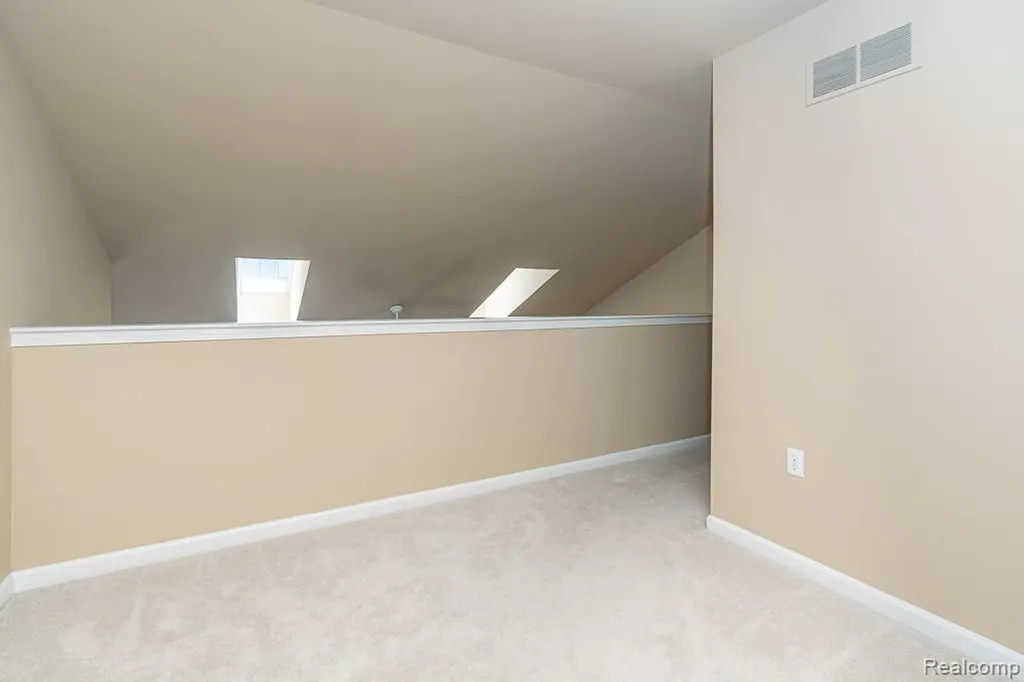 2230 Palmetto Commerce Charter Township MI 48382