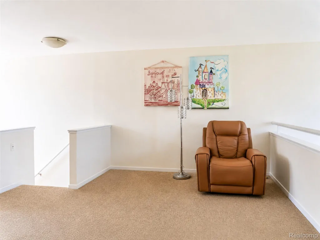 754 Ashley Circle Rochester Hills City MI 48307