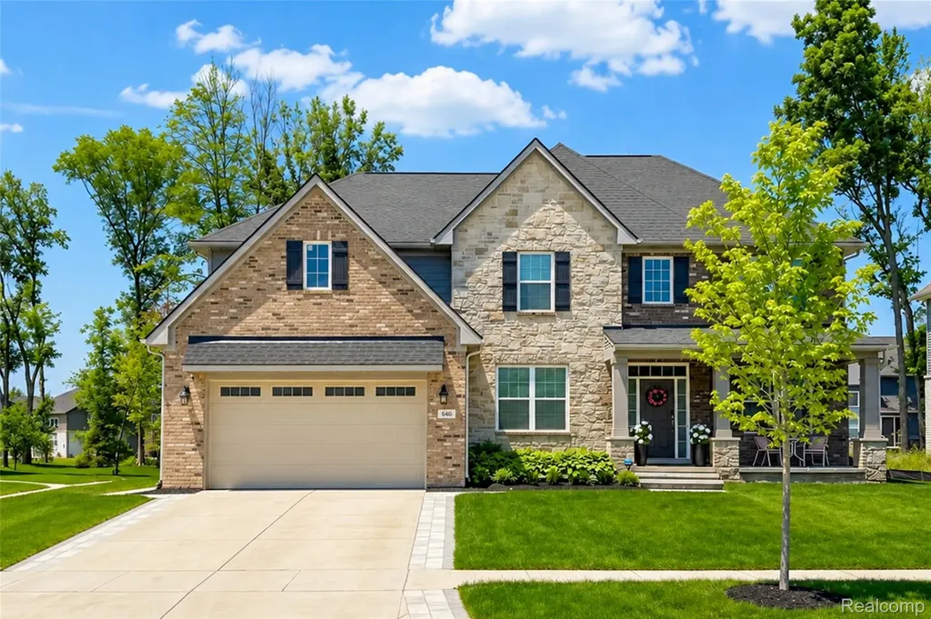 640 Allegheny Drive South Lyon City MI 48178