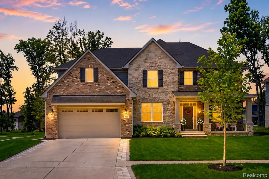 640 Allegheny Drive South Lyon City MI 48178
