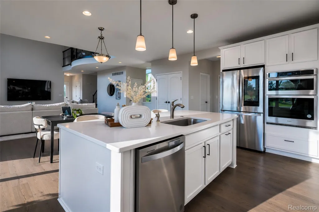 640 Allegheny Drive South Lyon City MI 48178
